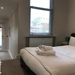 25 Ongar Road By Viridian Apartments